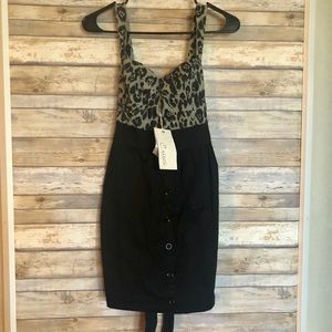 NWT✨ LF Made in Italy Crisci Leopard Black Button Dress M